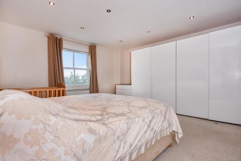 2 bedroom apartment to rent, Mill Lane,  West Hampstead,  NW6