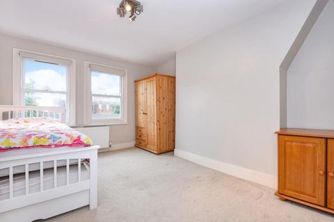 2 bedroom apartment to rent, Mill Lane,  West Hampstead,  NW6