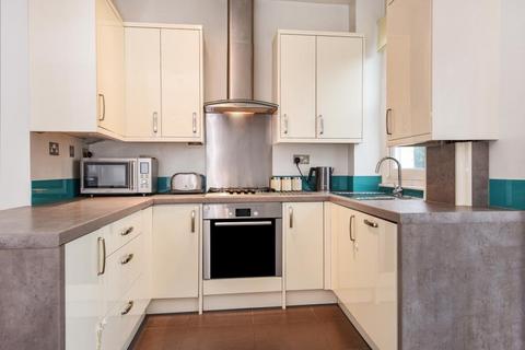 2 bedroom apartment to rent, Mill Lane,  West Hampstead,  NW6