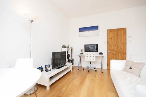 1 bedroom flat to rent, Malden Road, Kentish Town NW5