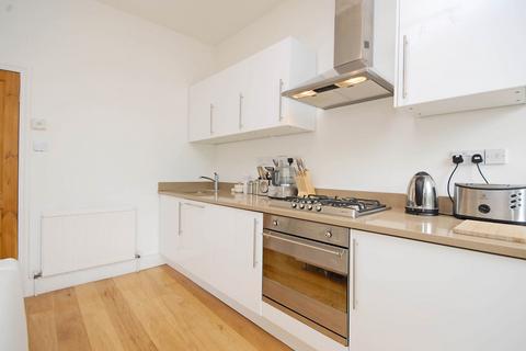 1 bedroom flat to rent, Malden Road, Kentish Town NW5