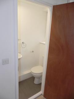 undefined, Ensuite room - Guildford Park Avenue, GU27NN