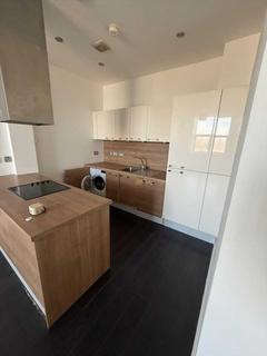 2 bedroom apartment to rent, Tobacco Wharf, Comercial Road, liverpool