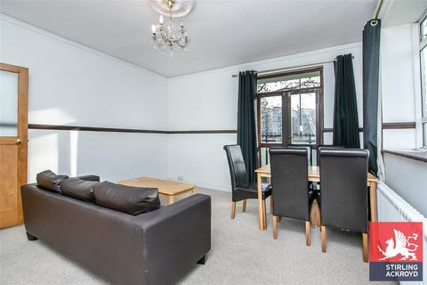 4 bedroom apartment to rent, Shelley House, Churchill Gardens, Pimlico, London, SW1V