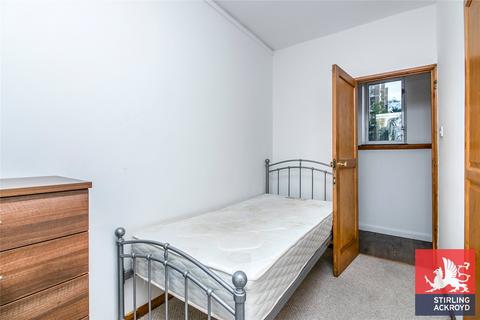 4 bedroom apartment to rent, Shelley House, Churchill Gardens, Pimlico, London, SW1V