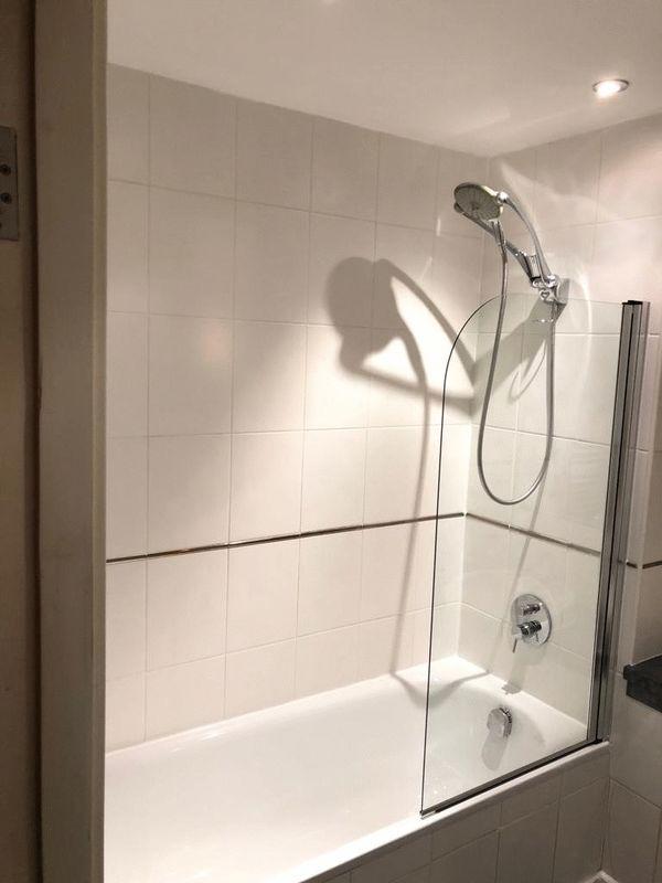 Bath/Shower