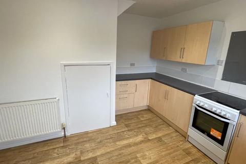3 bedroom duplex to rent, Rolleston Drive, Arnold, Nottingham, NG5 7JN