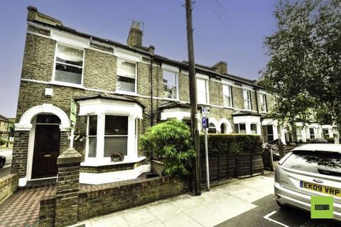 3 bedroom semi-detached house to rent, Quicks Road, London SW19