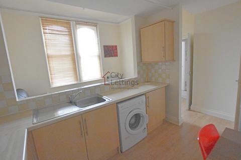 1 bedroom flat to rent, 20 Burns Street Nottingham NG7
