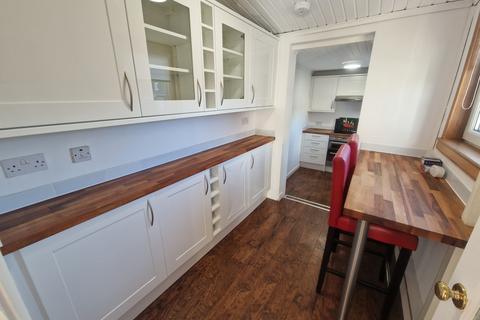 2 bedroom flat to rent, Nile Street, Kirkcaldy KY2