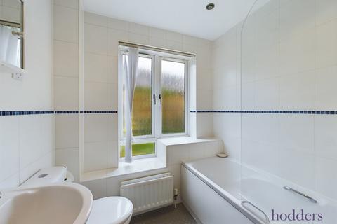 1 bedroom apartment to rent, Balfour Road, Weybridge, Surrey, KT13