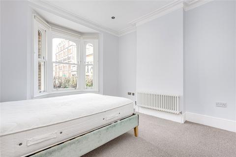 2 bedroom flat to rent, Grayshott Road, Battersea, London