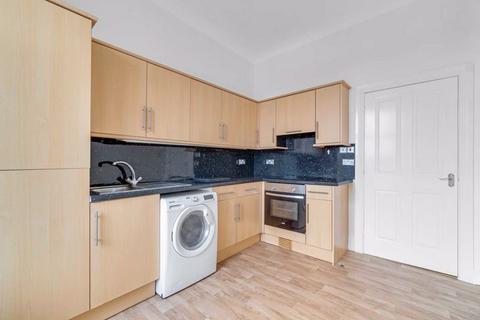 1 bedroom apartment to rent, 27 Titchfield Street, KA1 1QW