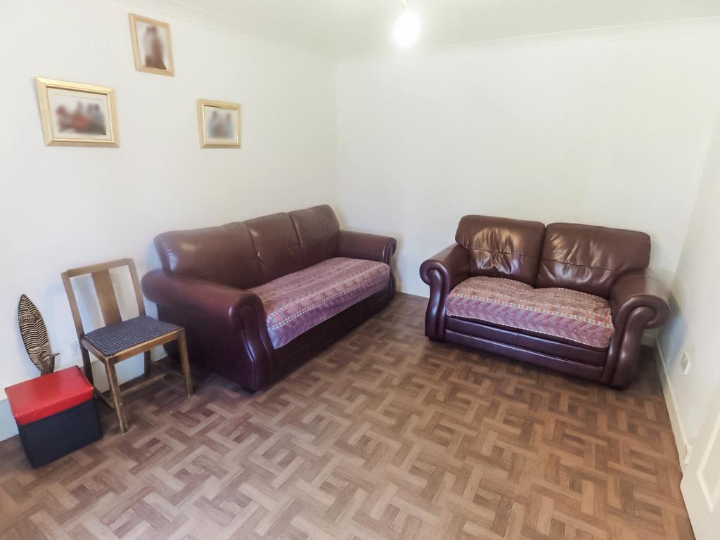 South Bridge Road, Victoria Dock, Hull, HU9 1TL 4 bed semidetached