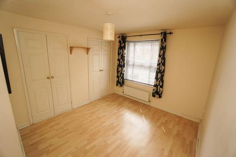 2 bedroom apartment to rent - Royal Court Drive, Heaton
