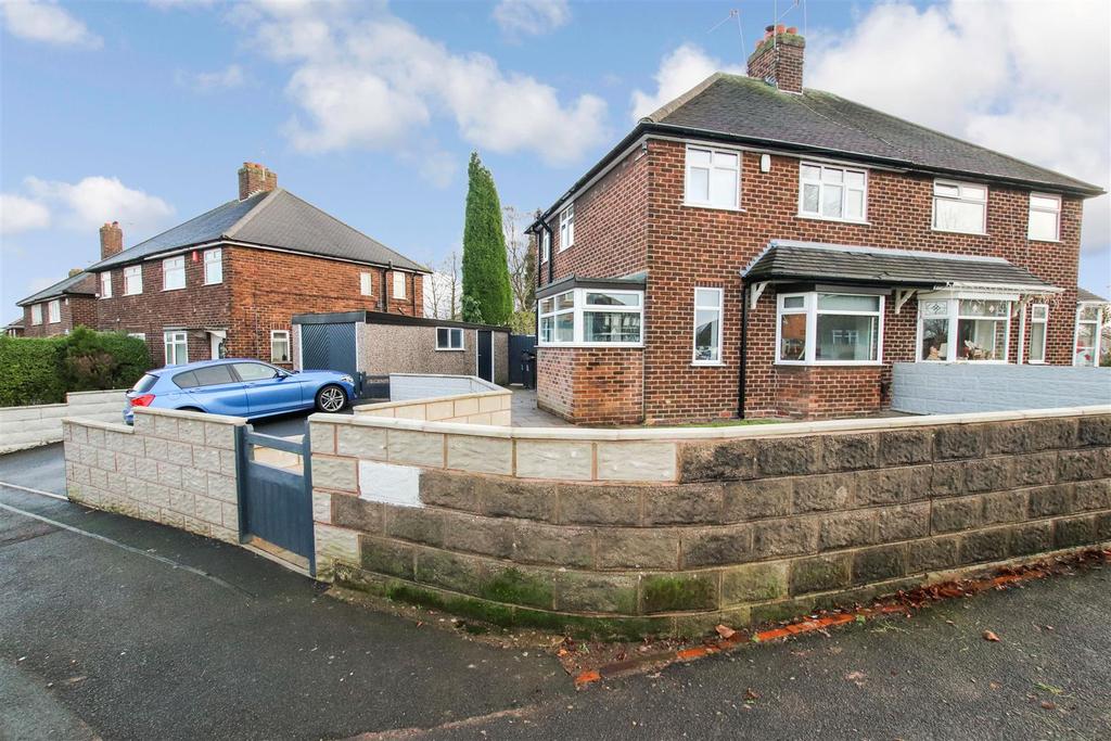 Hillport Avenue, Porthill, Newcastle, Staffs 3 bed semidetached house