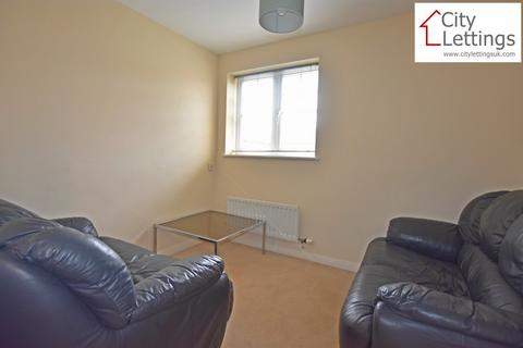 2 bedroom apartment to rent, Tudor Court, Walter Street