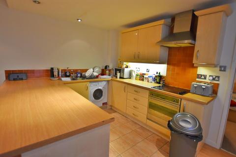 2 bedroom apartment to rent, Upper College Street Nottingham NG1