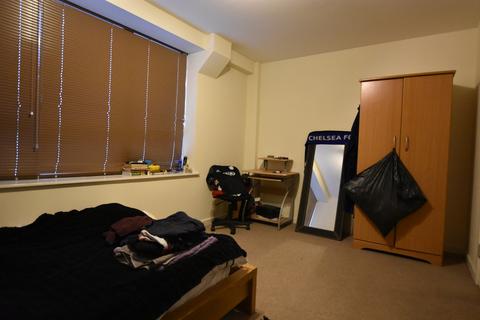 2 bedroom apartment to rent, Upper College Street Nottingham NG1