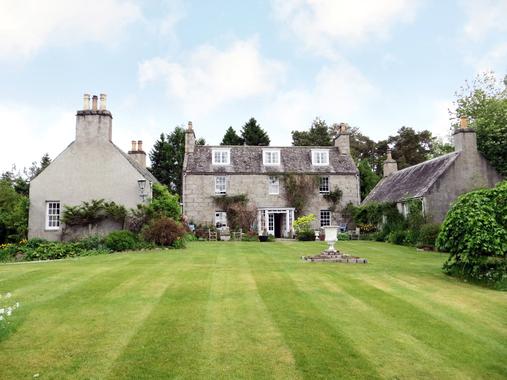 Nethy Bridge Inverness Shire 4 Bed Detached House 549 000