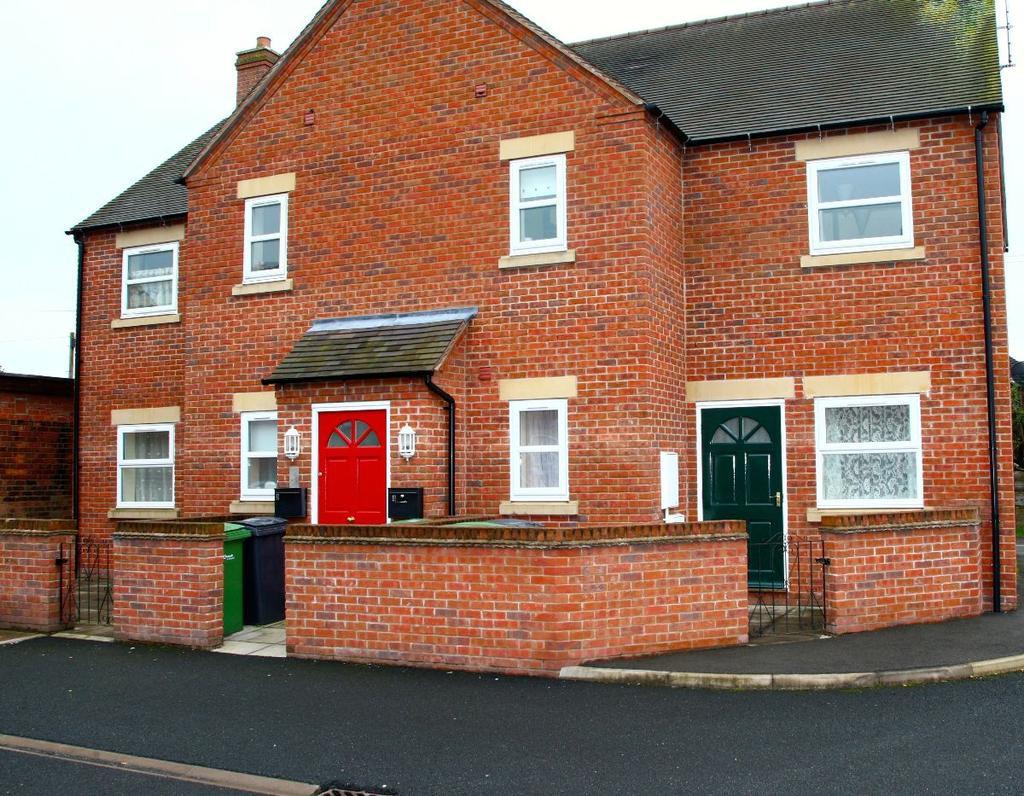 Wylie Court, Salisbury Road, Market Drayton, Shropshire, TF9 2 bed