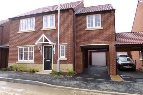 4 bedroom detached house to rent, Alnwick Way, Grantham NG31