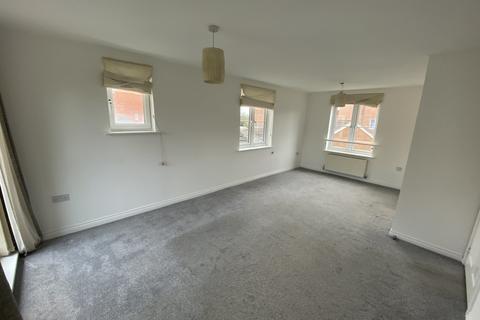 2 bedroom apartment to rent, St Joseph's Green