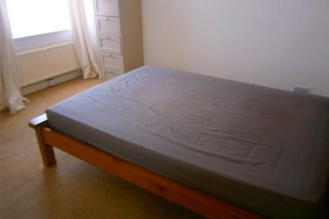 2 bedroom flat to rent, Evans Street, Salford, M3