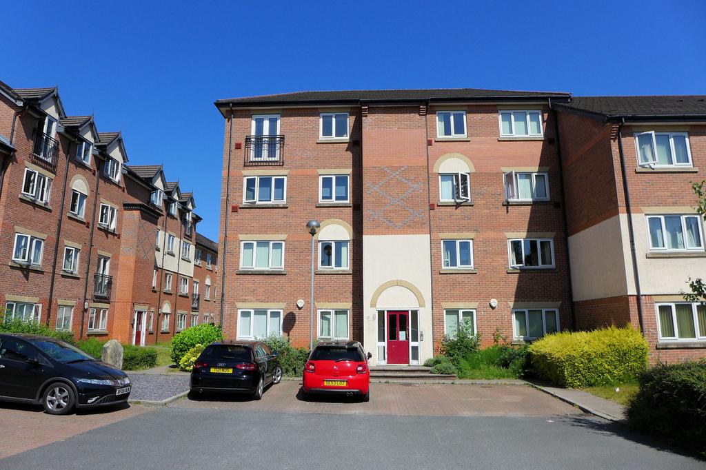 15 Victoria Court, Victoria Lane, Whitefield M45
