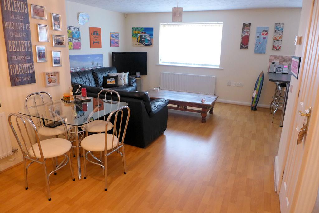 Open plan lounge, dining area, kitchen