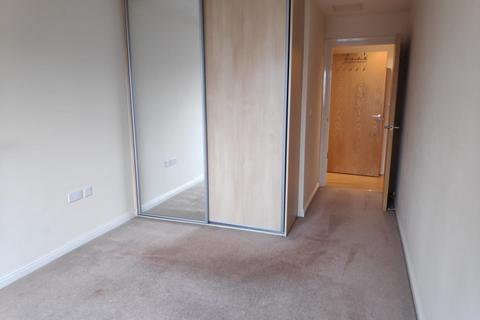 1 bedroom flat to rent, Oxford Road, Redhill