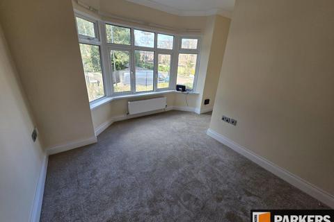 2 bedroom flat to rent, 60 Station Road, Sholing