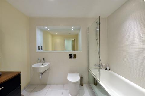 3 bedroom flat for sale, Indescon Square, London