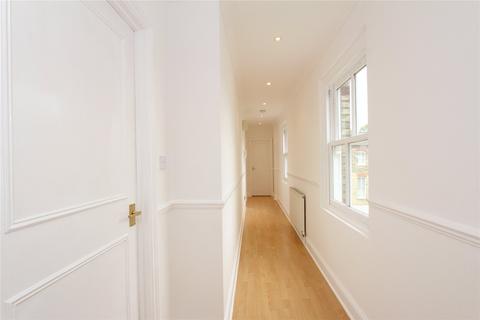 1 bedroom flat to rent - Leavesden Court, Mallard Road, Abbots Langley, Hertfordshire, WD5
