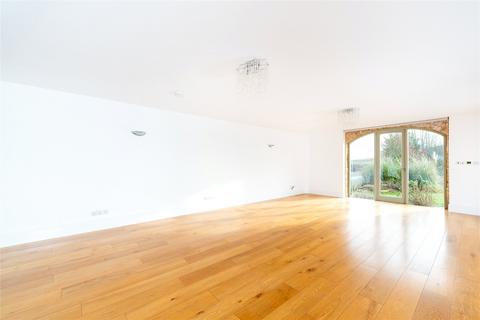 undefined, Watling Street, Paulerspury, Towcester, Northamptonshire, NN12