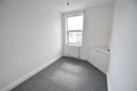2 bedroom apartment for sale, Goresbrook Road, Dagenham, RM9