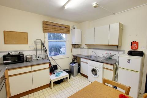 3 bedroom apartment to rent - Claverton Buildings, Bath