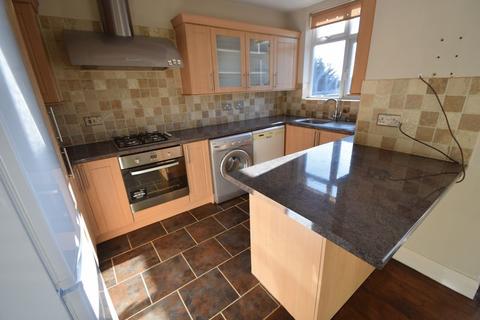 3 bedroom semi-detached house to rent - Strathmore Avenue, Luton