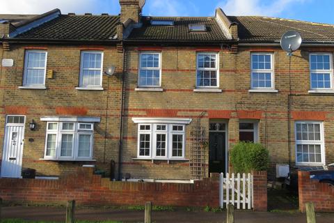 4 Bedroom Terraced House For Sale Chigwell Road South Woodford London 4 Bedroom Terraced House For Sale Chigwell Road South Woodford London