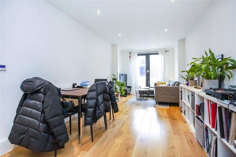 1 bedroom apartment to rent, Axio Way, London, E3