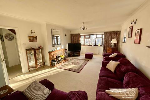 4 bedroom bungalow for sale, Marine Drive East, Barton on Sea, New Milton, Hampshire, BH25