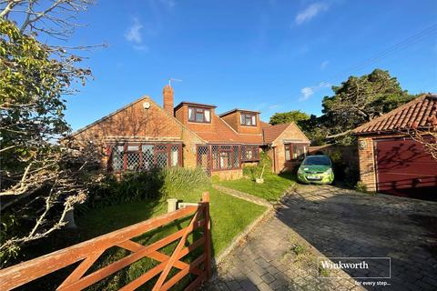 4 bedroom bungalow for sale, Marine Drive East, Barton on Sea, New Milton, Hampshire, BH25