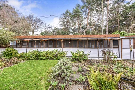 Holton Heath Poole Dorset 2 Bed Detached House 400 000