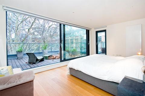 undefined, Turnmill Street, EC1M