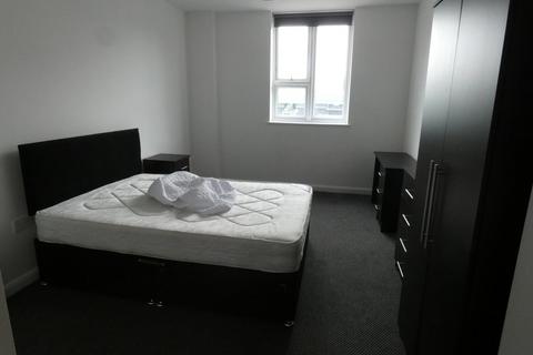 1 bedroom in a flat share to rent, London Road, Gloucester