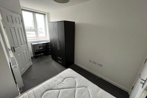 undefined, London Road, Gloucester