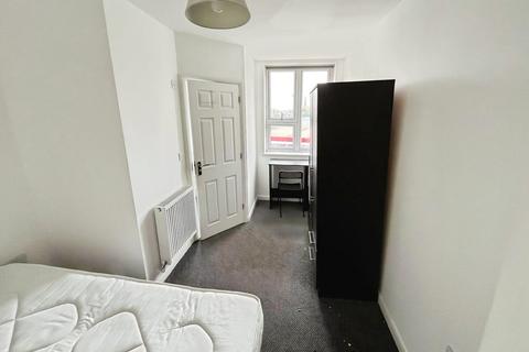 undefined, London Road, Gloucester