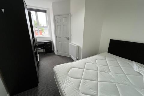undefined, London Road, Gloucester