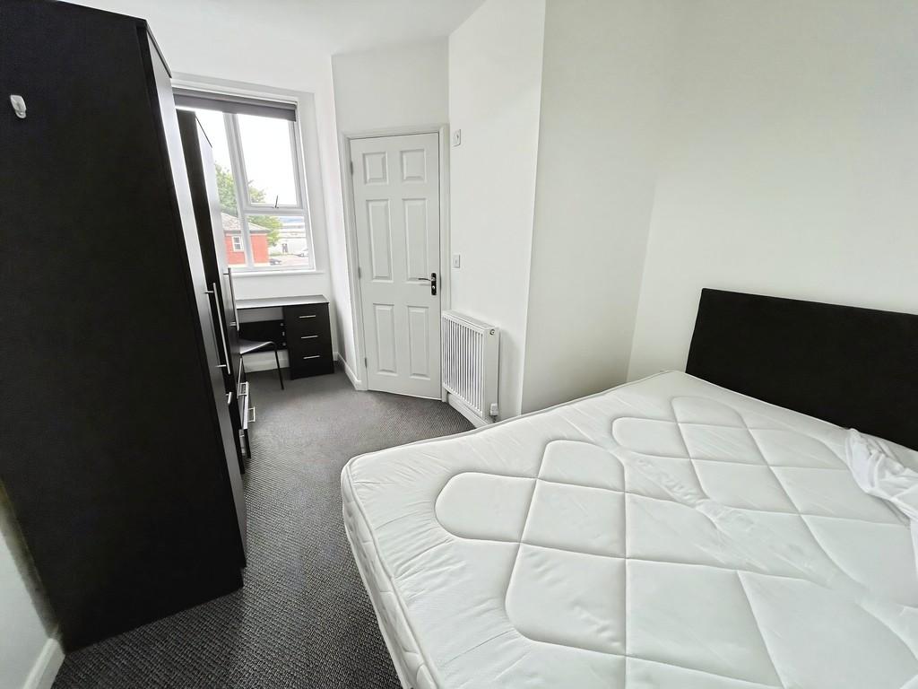 6afbf186-room