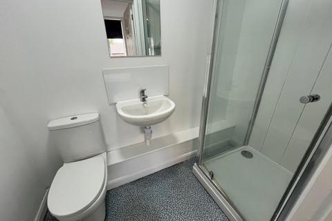 undefined, London Road, Gloucester